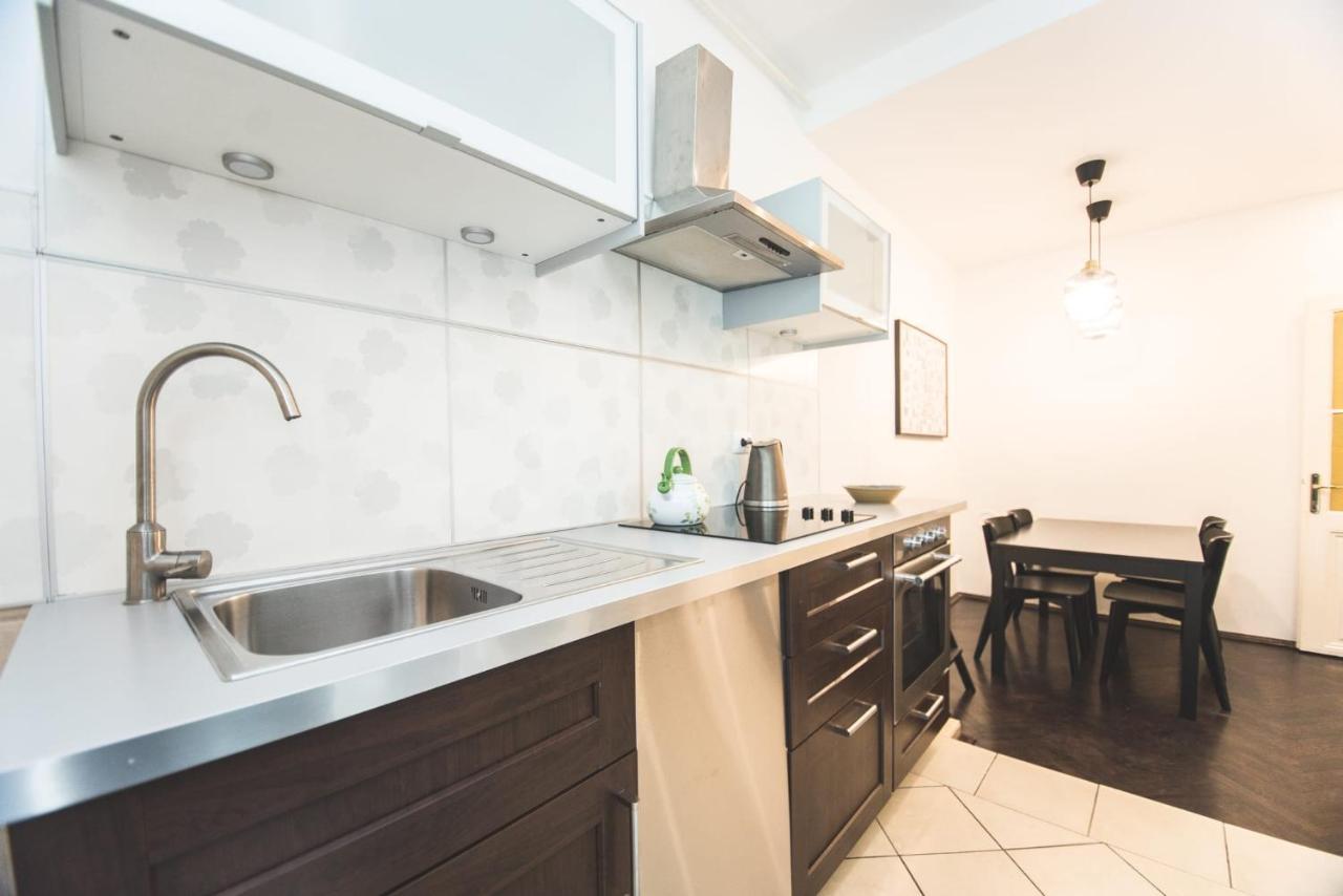 Zagreb Central Park Apartment With Free Parking Ngoại thất bức ảnh